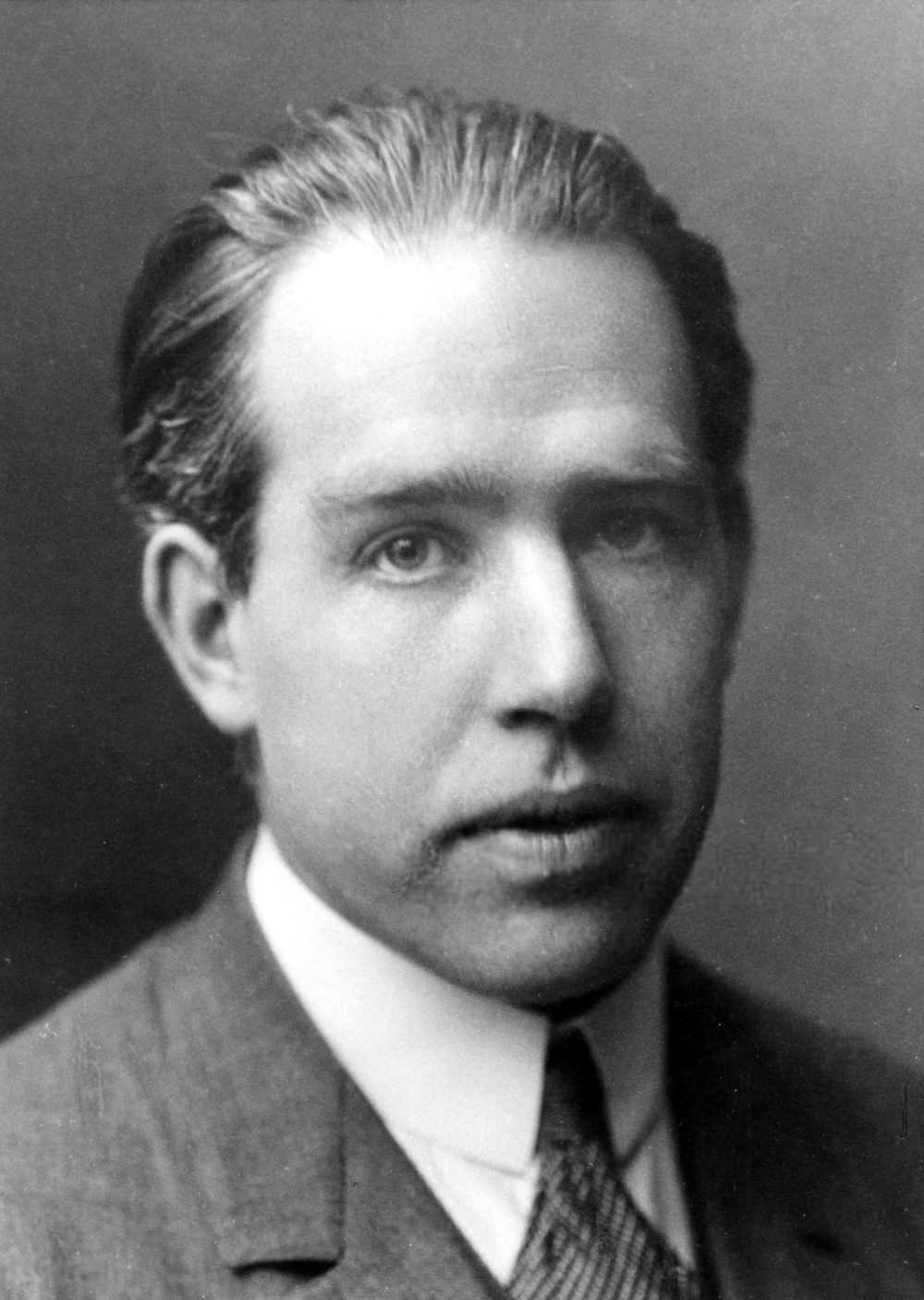 Niels Bohr, ca. 1922  NOBEL FOUNDATION