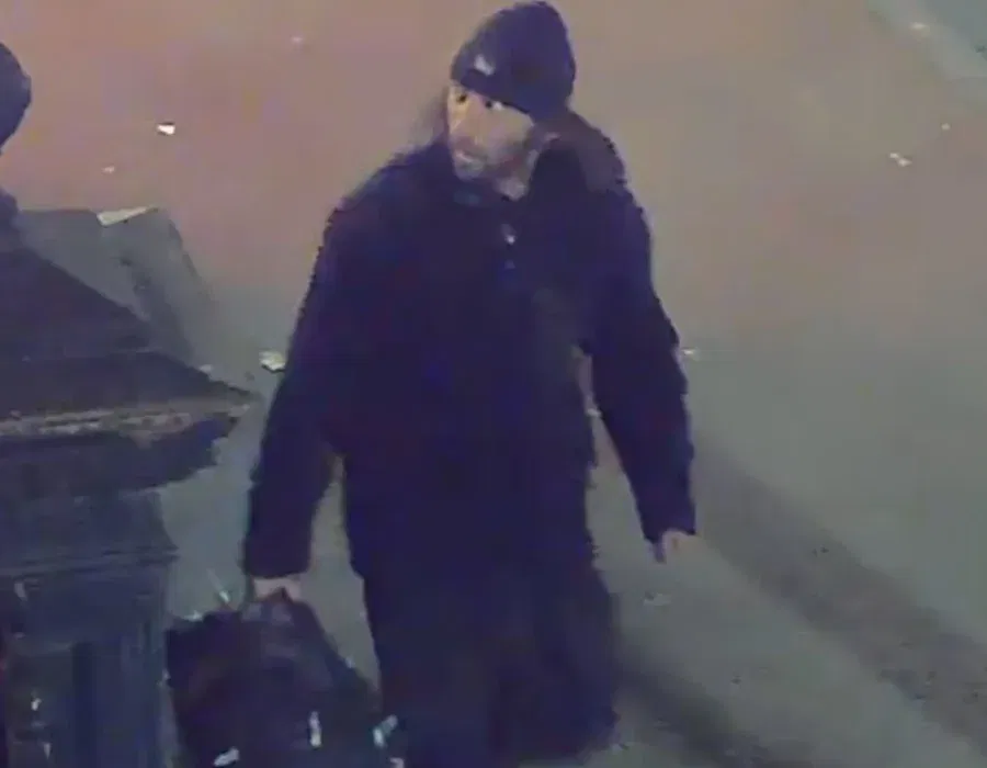 De dader van de aanslag op een synagoge in Melbourne werd vastgelegd op veiligheidscamera's - Foto: Victoria Police