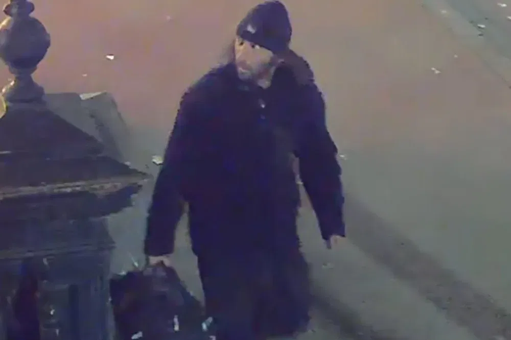 De dader van de aanslag op een synagoge in Melbourne werd vastgelegd op veiligheidscamera's - Foto: Victoria Police