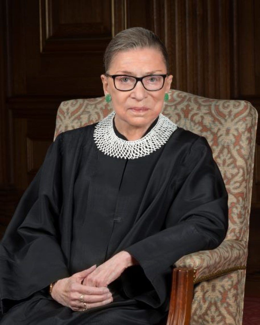 1a.-RBG-cover-foto-US-Supreme-Court