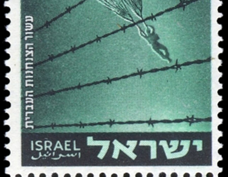 Deze Israëlischpostzegel uit 1955 eert de vrijwilligers uit de jisjoev die achter de Duitse linies gedropt werden Gabriel en Maxim Shamir