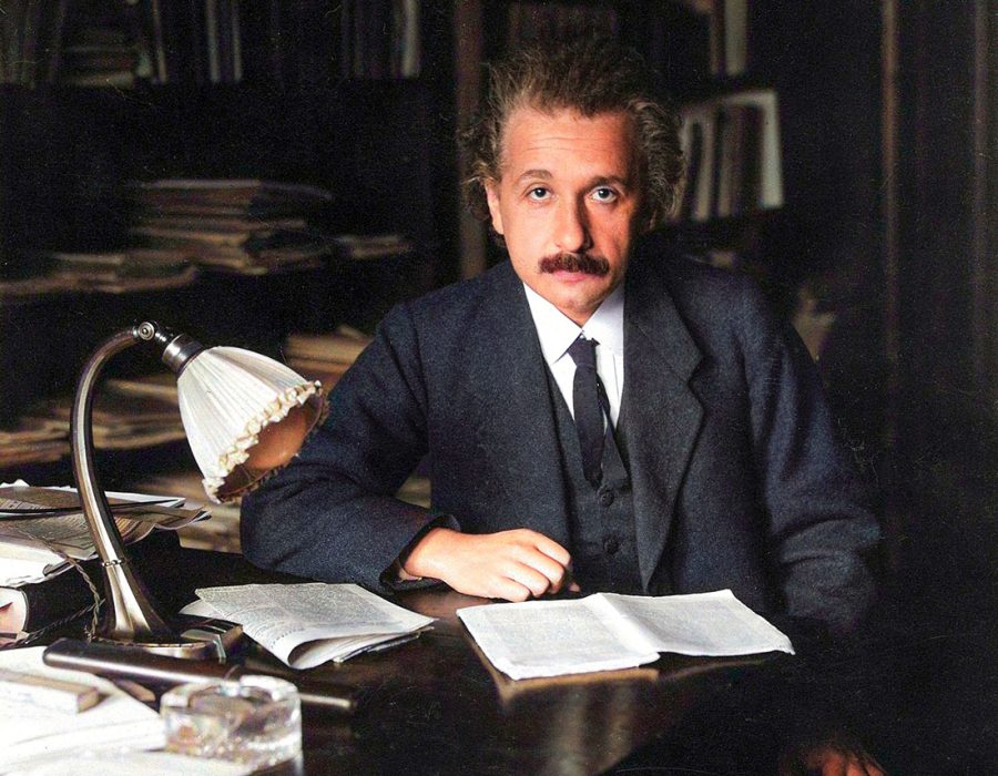 Albert_Einstein_1920