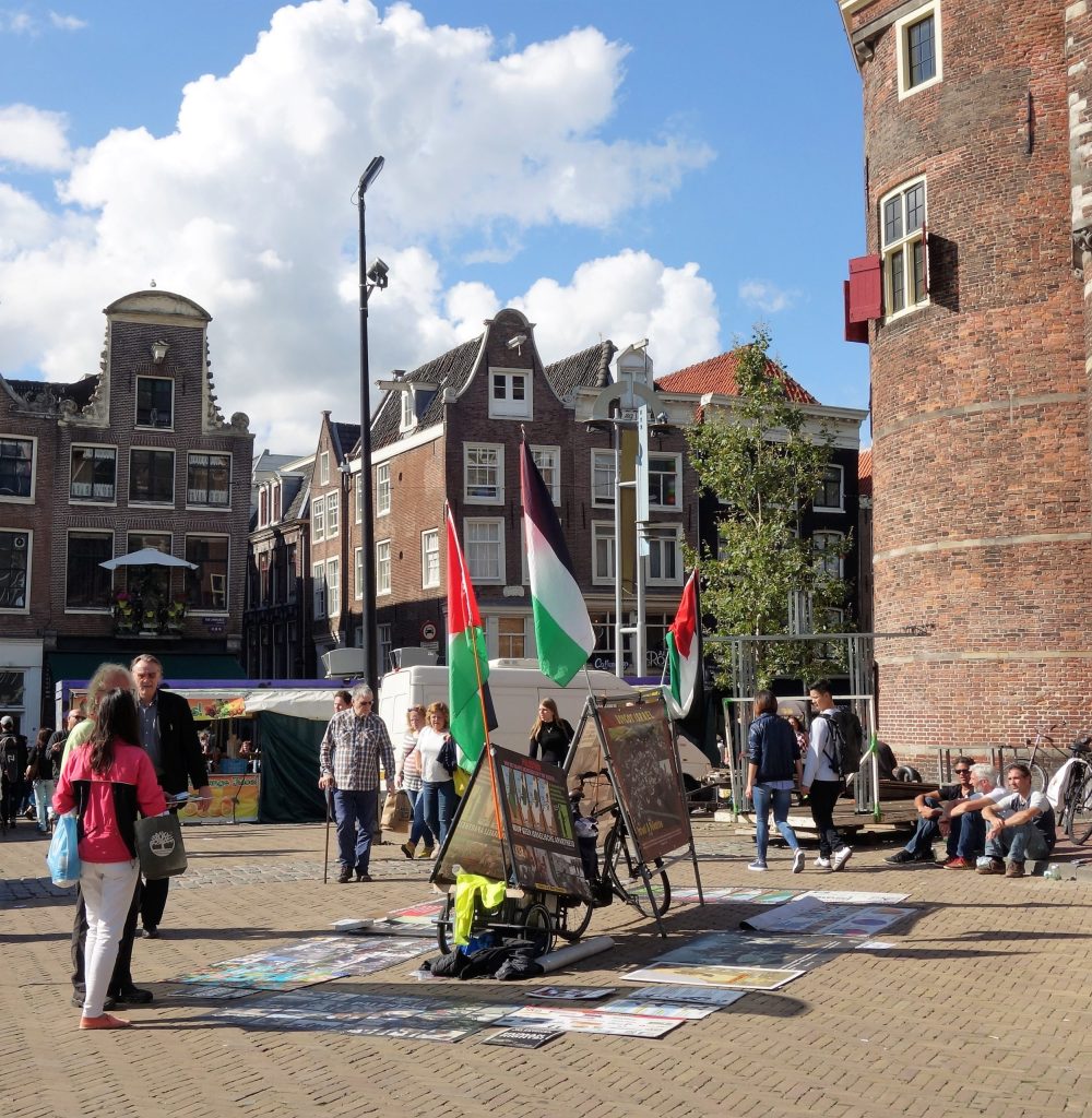 BDS-op-de-Nieuwmarkt.-Foto-Maurice-Mol