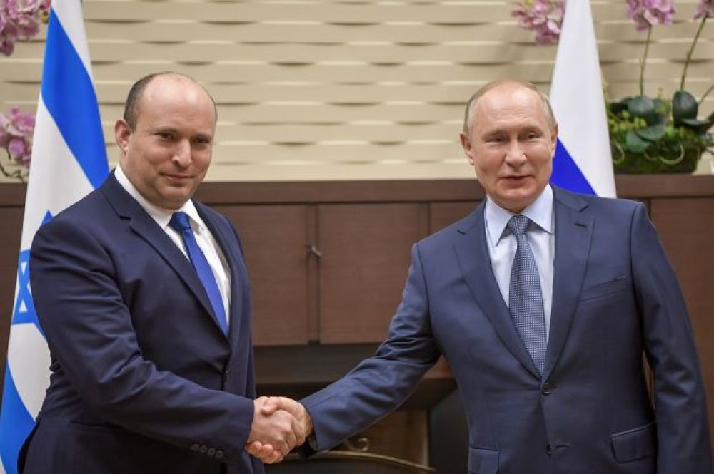 Boven-Bennett-en-Poetin-in-Sotsji-Rusland-22-oktober-vorig-jaar-credit-Kobi-Gideon-GPO