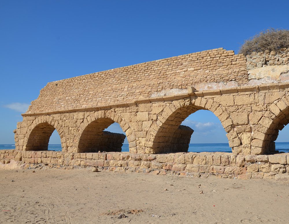 Caesarea-aquaduct