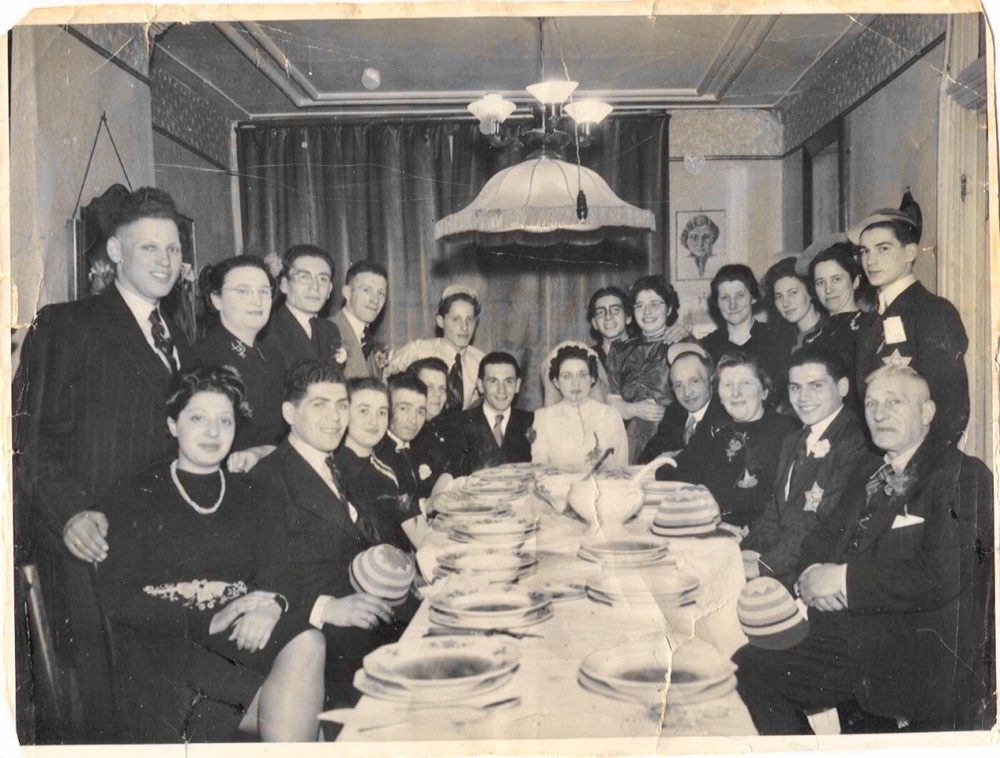 David-van-Beetz_Sara-Can-Trouwfoto-5-mei-1945-foto-uit-familiearchief