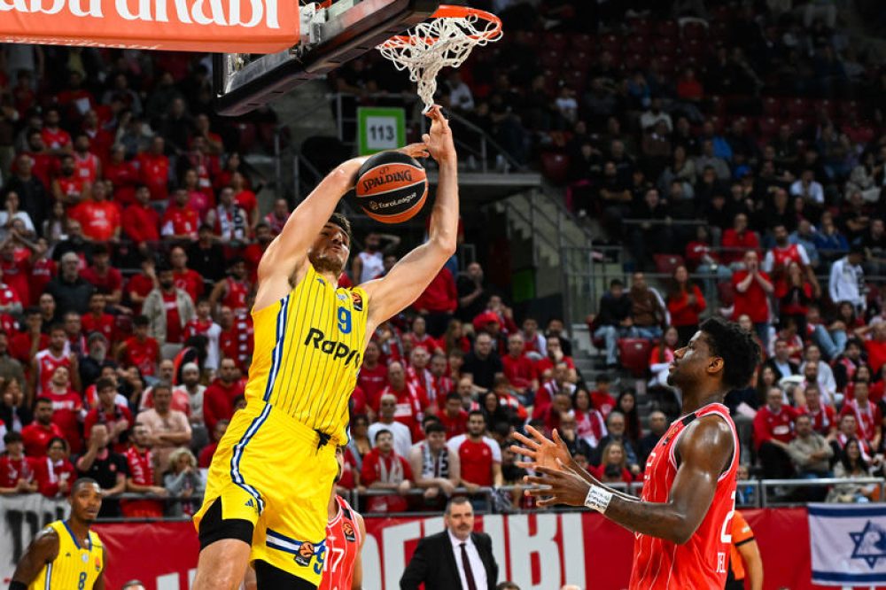De EuropaLeague-wedstrijd tussen Hapoel Tel Aviv en Maccabi Tel Aviv werd op 8 oktober gespeeld in de Bulgaarse hoofdstad Sofia - Foto: Flash90
