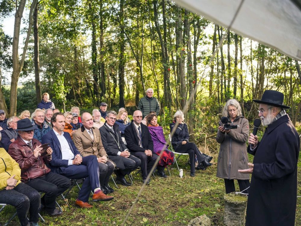 Fotograaf-Robert-Mulder-Blesdijke-herdenking-ontruiming-Jodenkamp-Blesdijke-e1666698083826