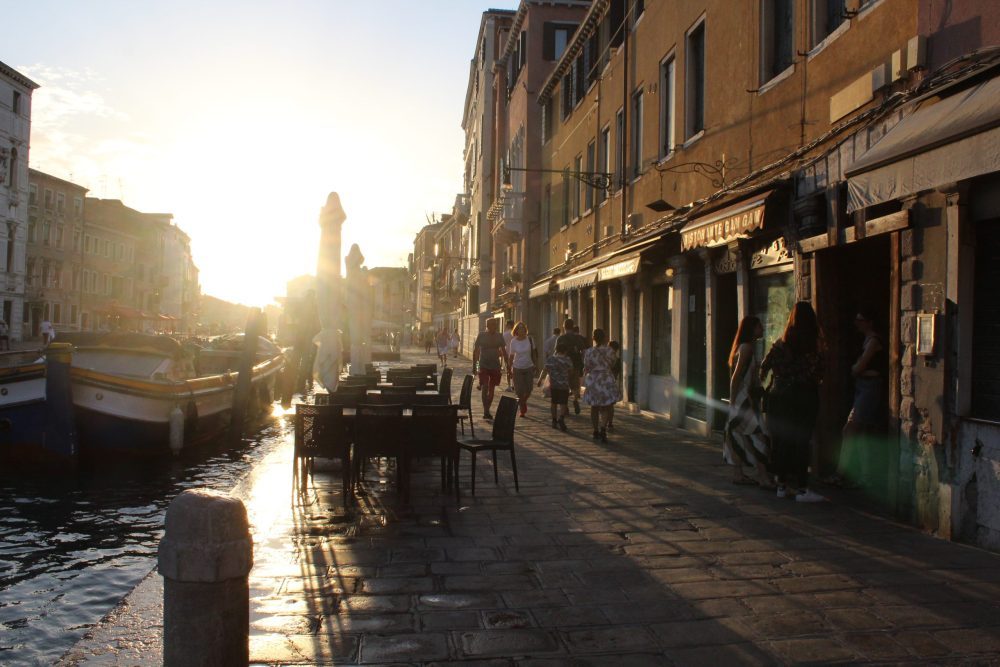 Restaurant Gam Gam, aan de rand van het getto