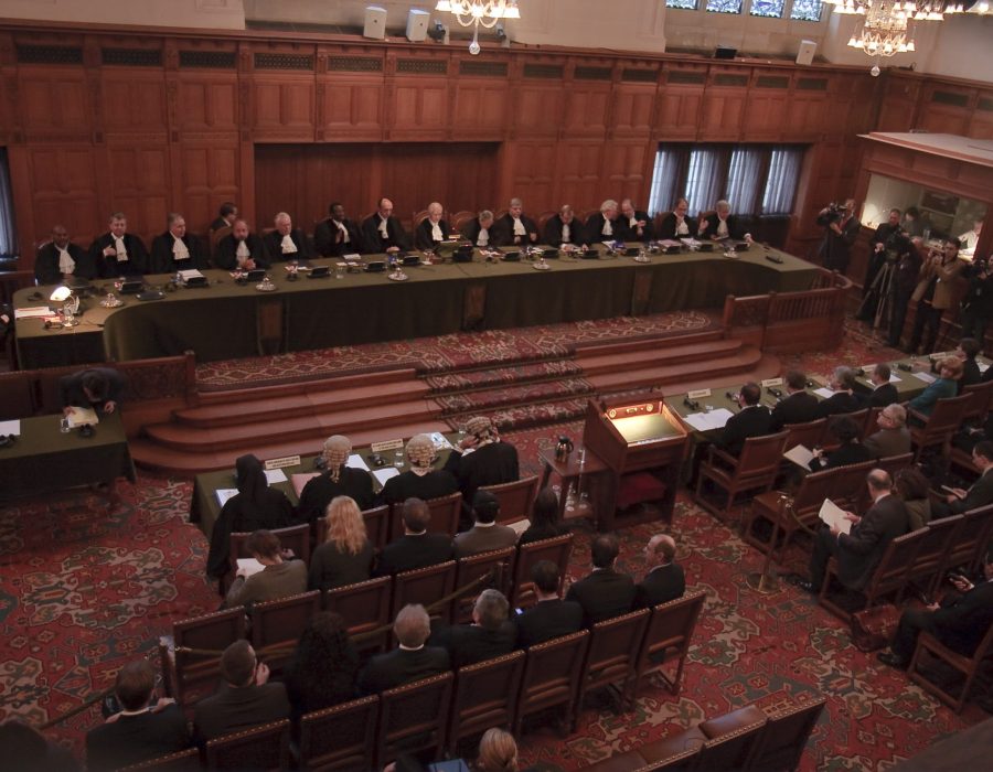 Grand_Hall_de_Justice_de_Palais_de_La_Paix_a_La_Haye_Pays-Bas