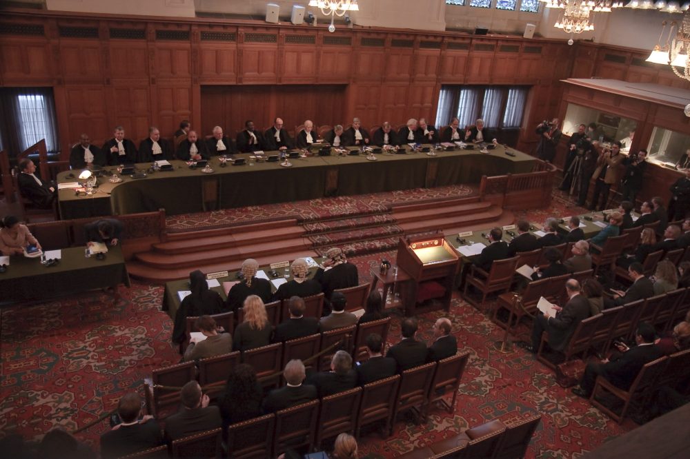 Grand_Hall_de_Justice_de_Palais_de_La_Paix_a_La_Haye_Pays-Bas