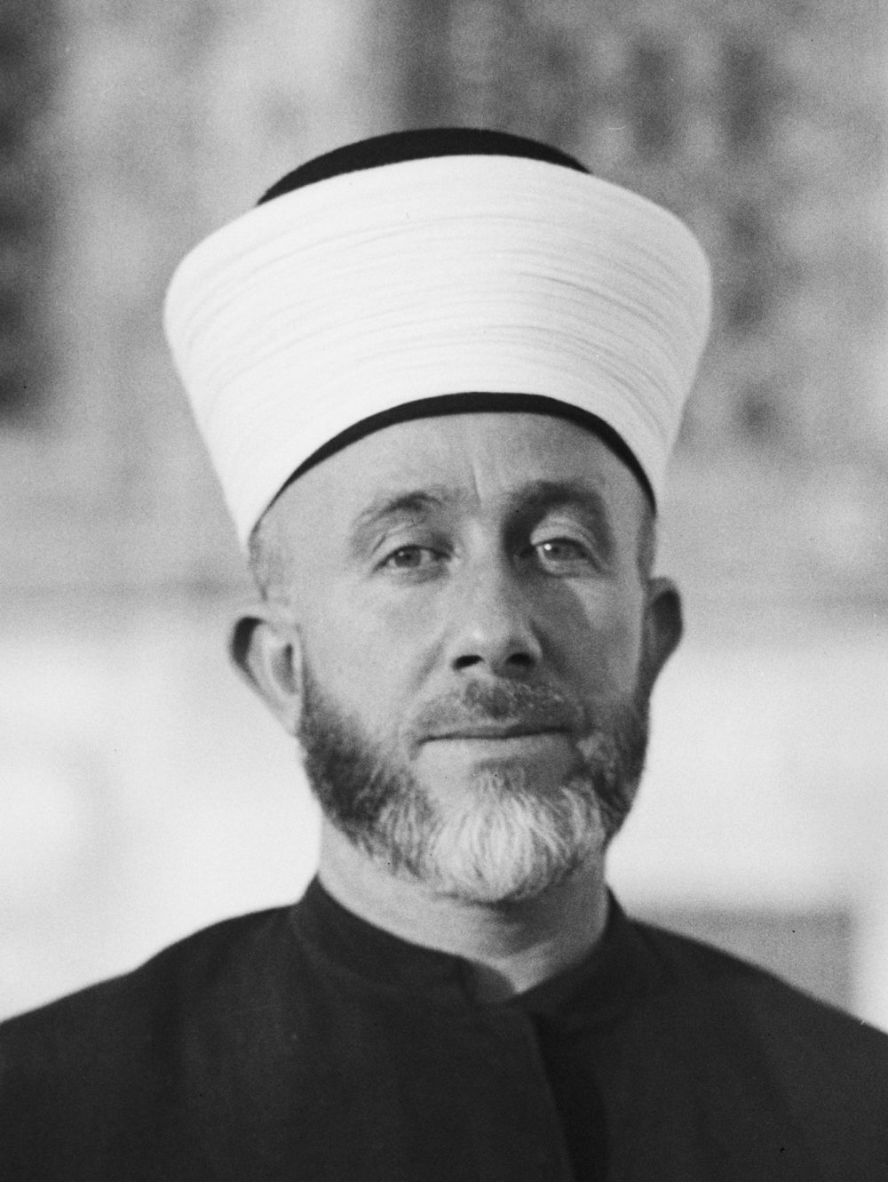 Hajj-Amin-al-Hussayni1929_Wikimedia