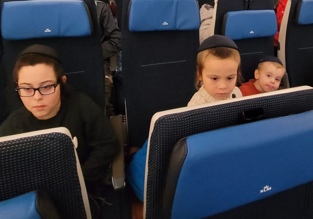 Jacobs-kleinkinderen_KLM