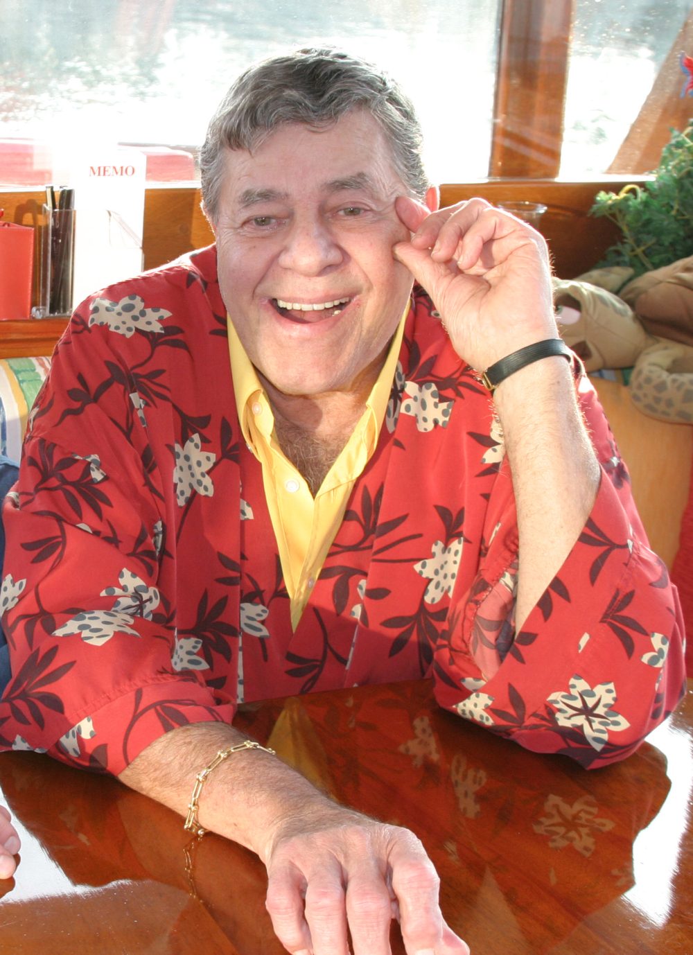 Jerry-Lewis-in-2005.-Foto-Patty-Mooney-op-Wikimedia-Commons
