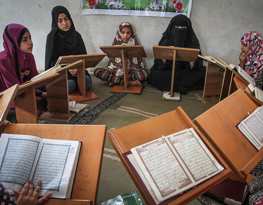 Meisjes in een Koranschool van Hamas. Foto: Abed Rahim Khatib /Flash 90