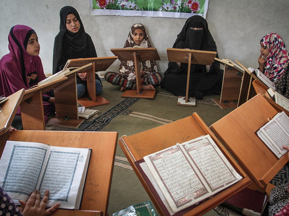 Meisjes in een Koranschool van Hamas. Foto: Abed Rahim Khatib /Flash 90