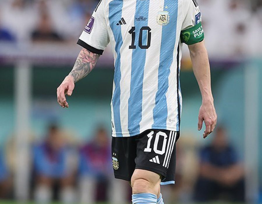 Lionel Messi in het shirt van de Argentijnse nationale ploeg - Foto: Hossein Zohrevand via Wikimedia Commons