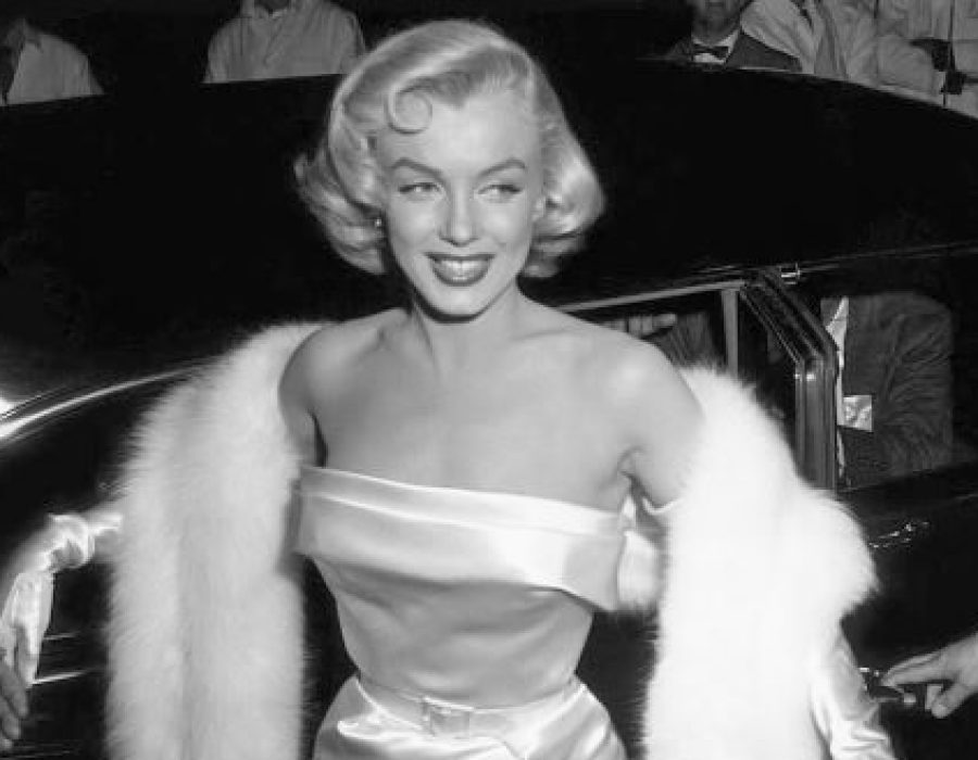 Marilyn_Monroe_at_Ciros2-e1630317317149