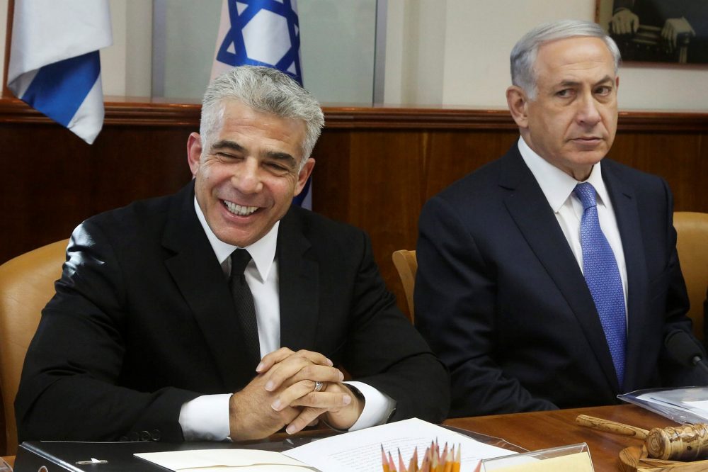 Netanyahu-en-Lapid_Marc-Israel-SellemPOOLFlash90