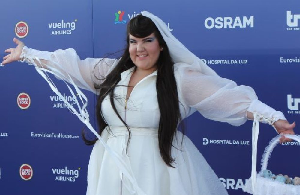 Netta_Barzilai_-_Eurovision_2018_-_2_cropped2_