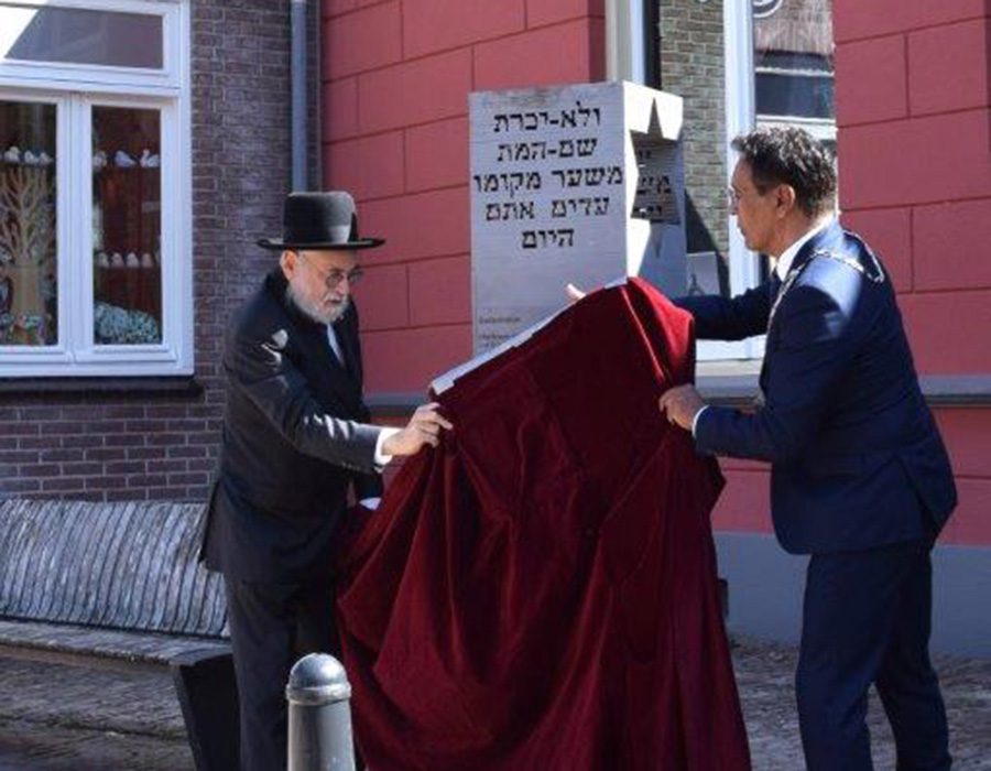 Ommen monument