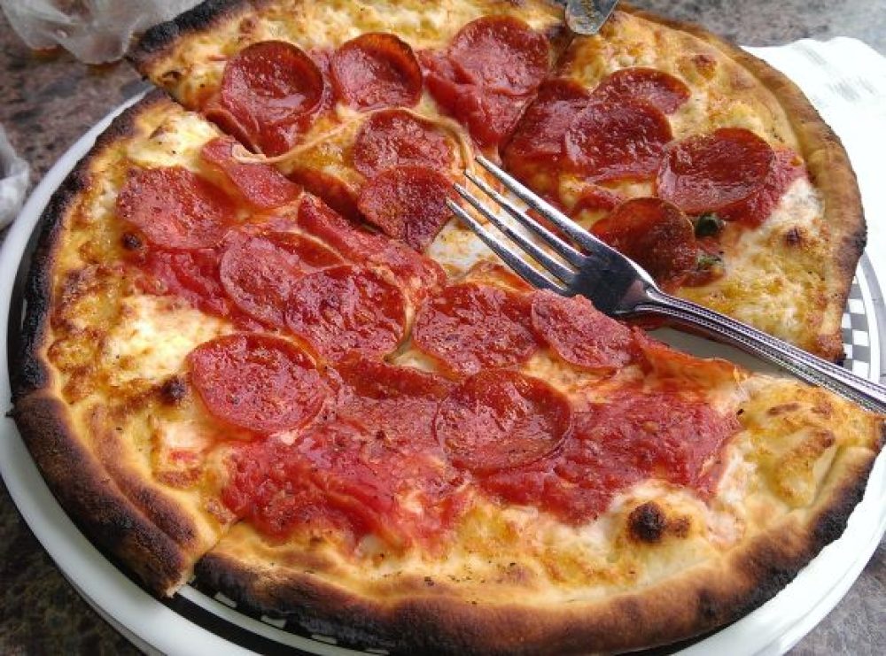 Pepperoni_pizza3
