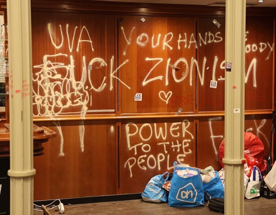 'Pro-Palestijnse' demonstranten lieten vorig jaar mei een ravage achter in UvA-gebouwen