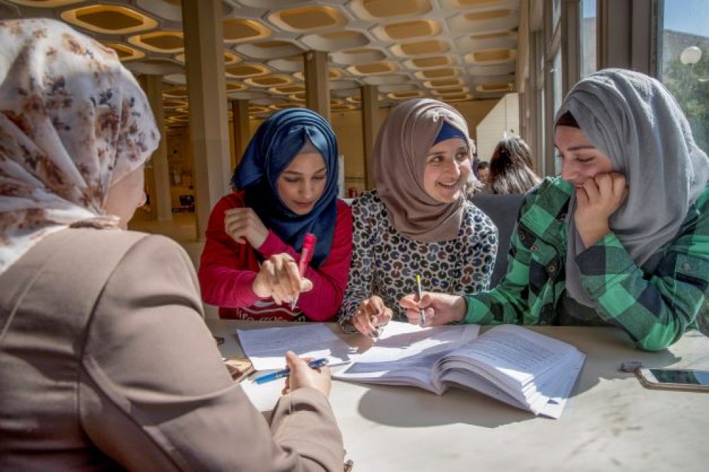 Shamnesty-International-Arabische-studenten-van-de-Hebrew-University-in-Jeruzalem-credit-Nati-Shohat-Flash90