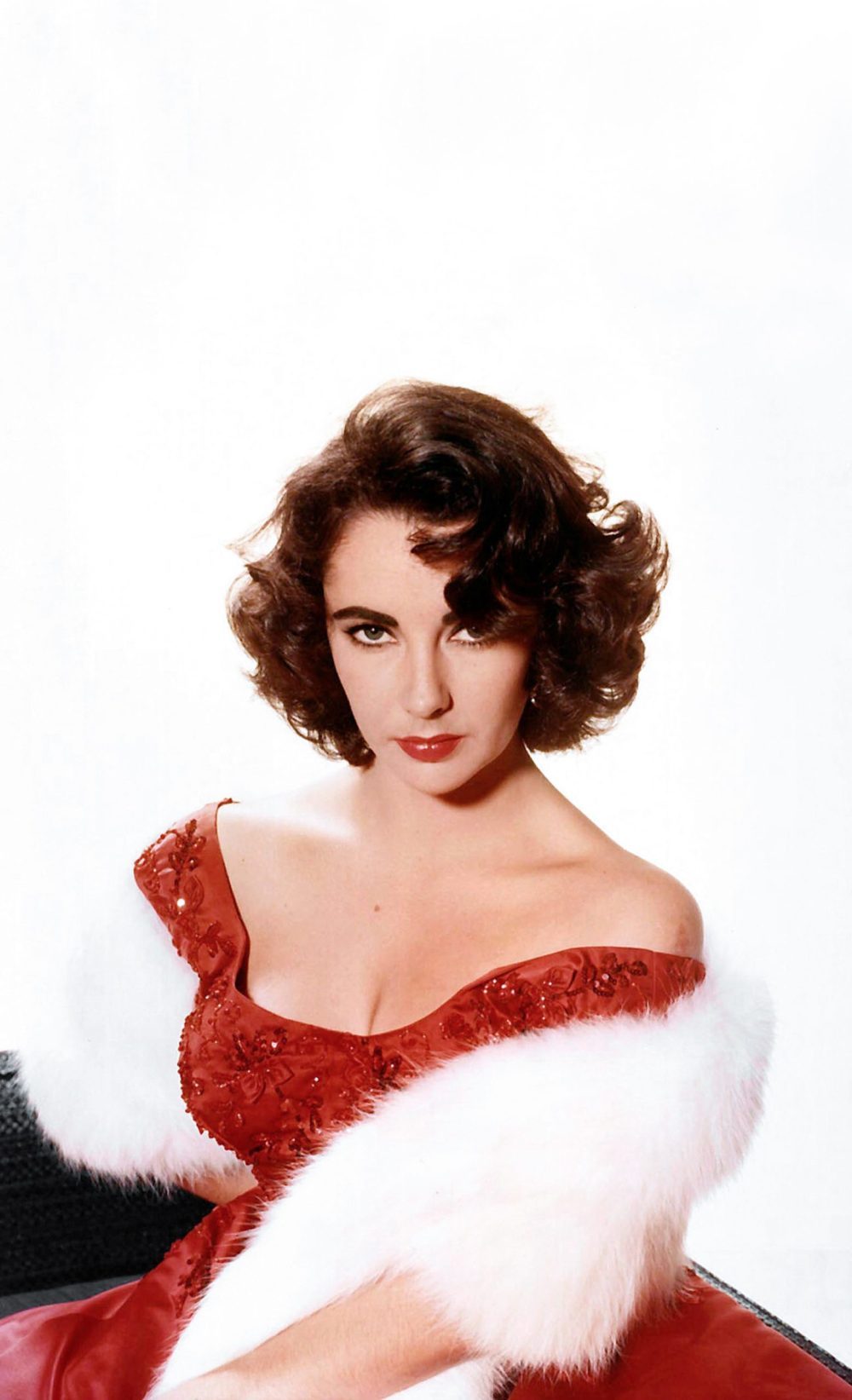Elizabeth Taylor in 1955               
  Wikimedia Commons