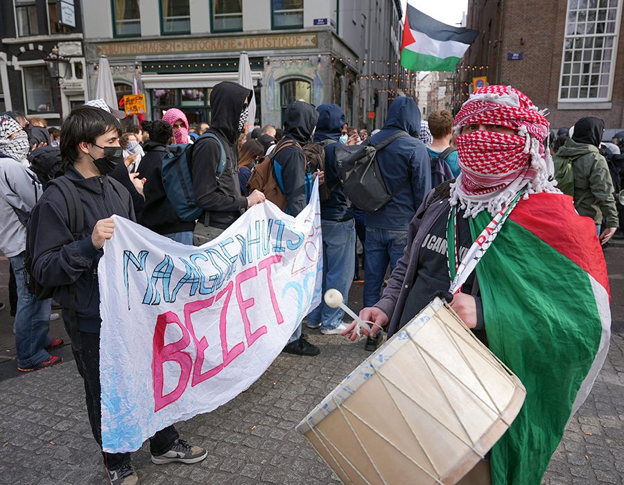 UvA_Maagdenhuis 14 april- foto Ruben Gischler-4
