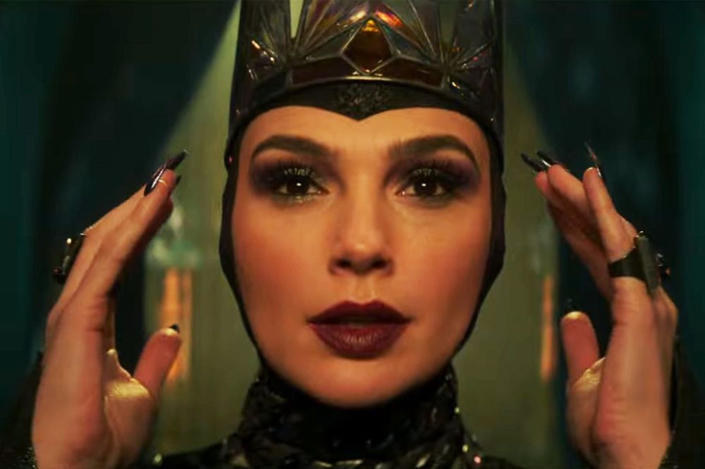 gal-gadot-snow-white-080924-aaa324a51d884a50b1a88725bd445c87
