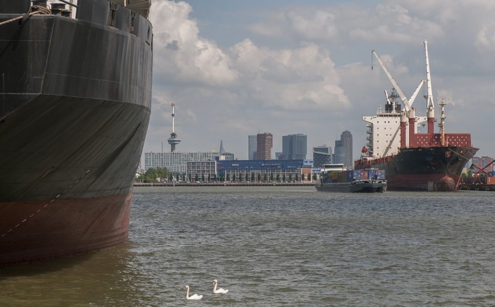 rotterdam-548657_960_7201