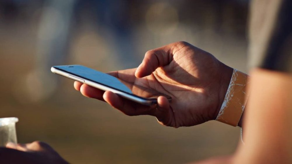 smartphone-in-hand